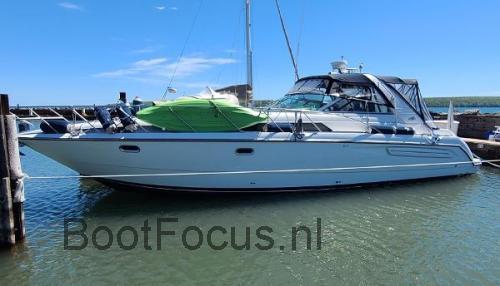 Bayliner 4085 Avanti specificaties